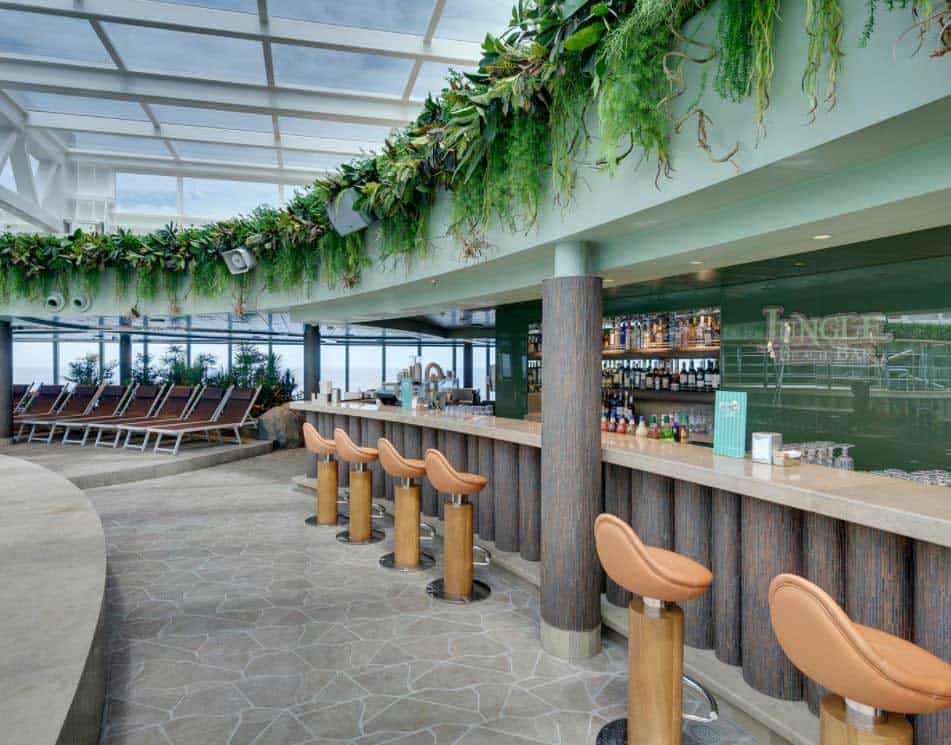 seaview_restaurant_bar_jungle_pool_lounge_17