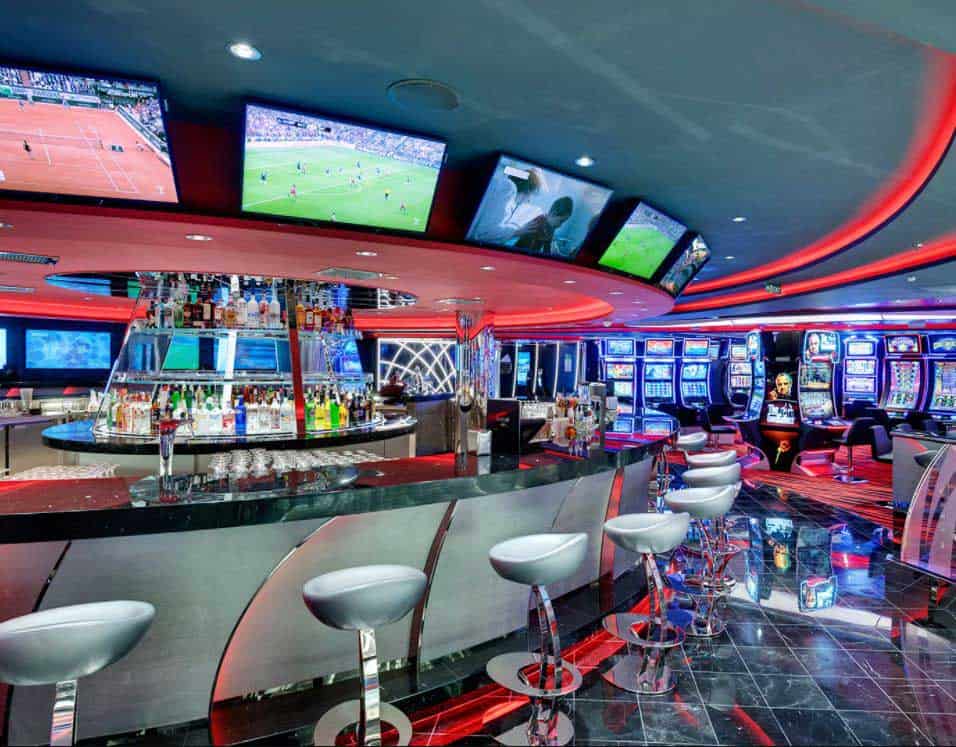 seaview_restaurant_bar_platinum_casino_16
